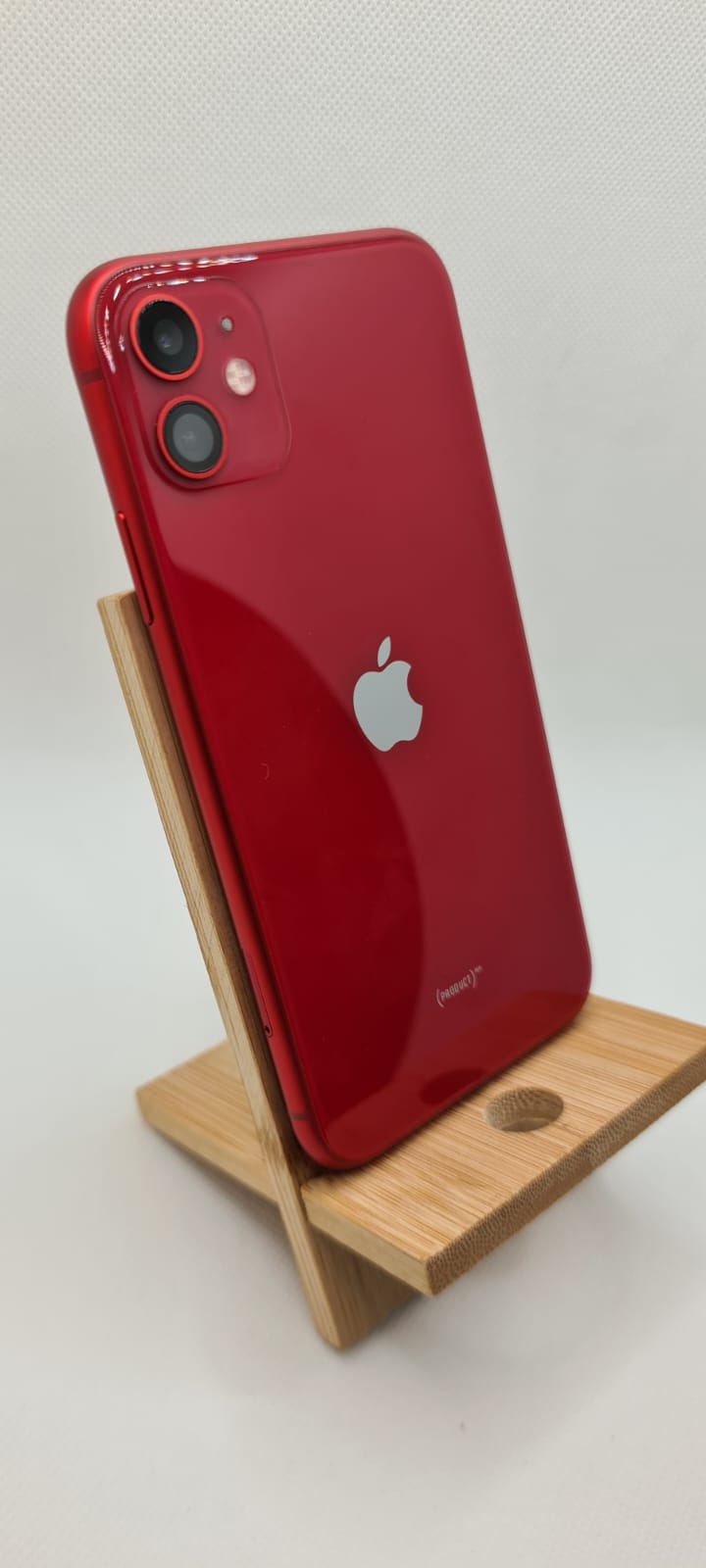 iPhone 11 / 64GB / rot